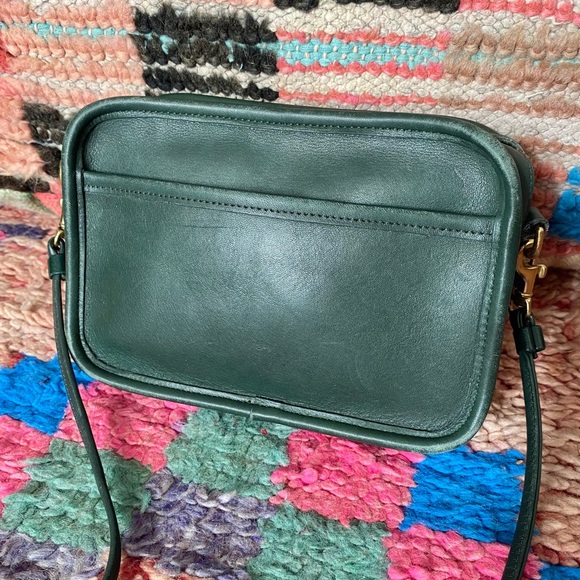 SOLD 90’s Coach Carnival Bag Purse Crossbody - Picture 3 of 7